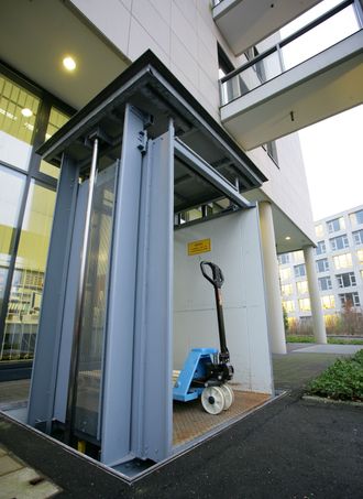 Häfelein & Windeck Aufzugbau, Gewerbe & Industrie