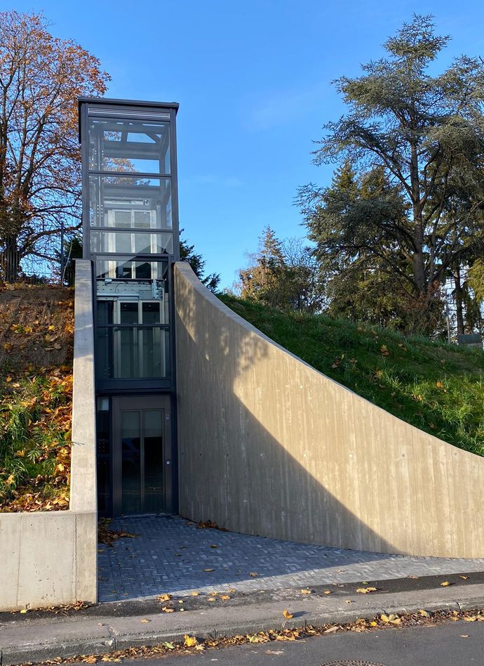 Häfelein & Windeck Aufzugbau, Stahl & Glas